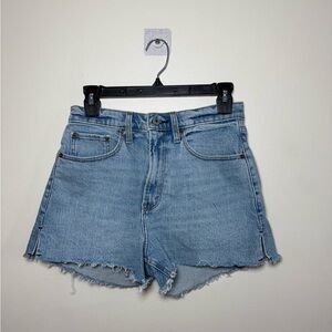 Abercrombie & Fitch The Mom Shorts High Rise